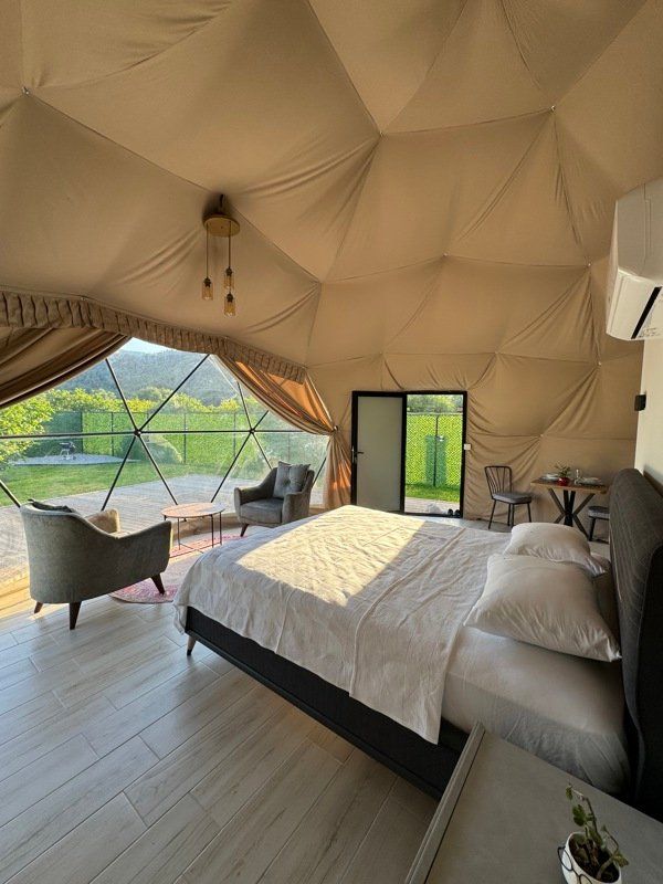 Green Glamping Dome