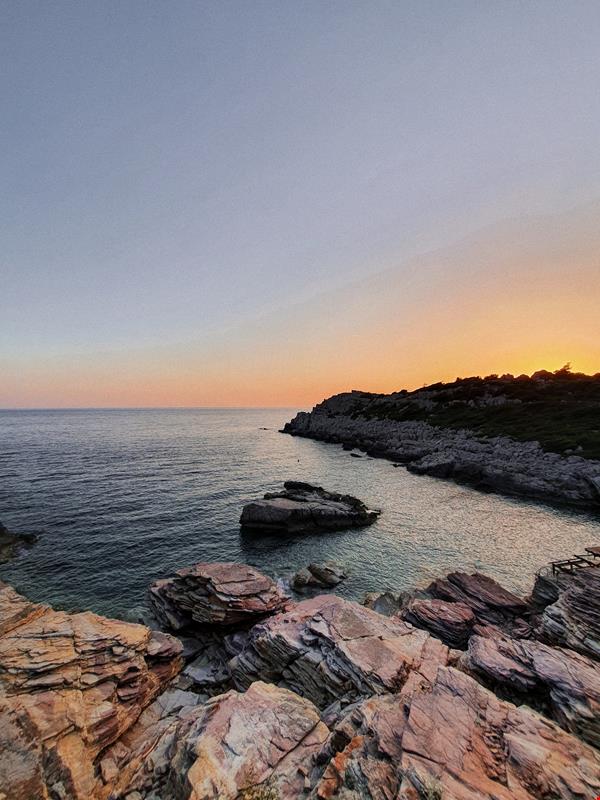 Rocas Roja Faralya