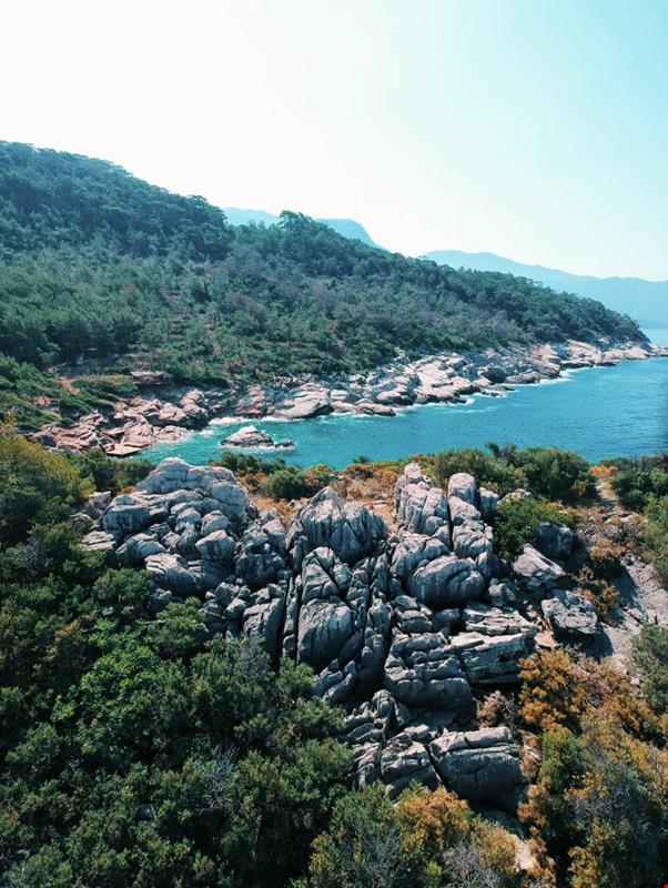 Rocas Roja Faralya