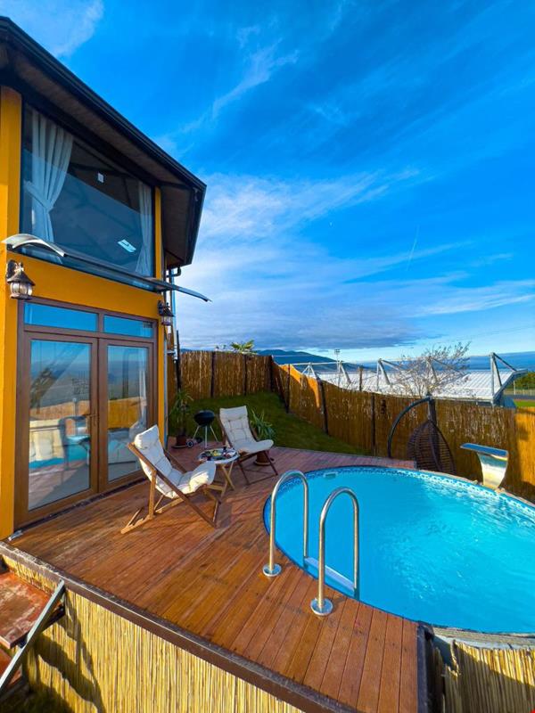 Vaveyla Suit Vaveyla Suit