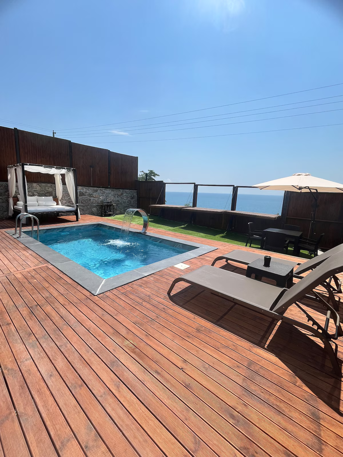 La Fontaine Bungalov