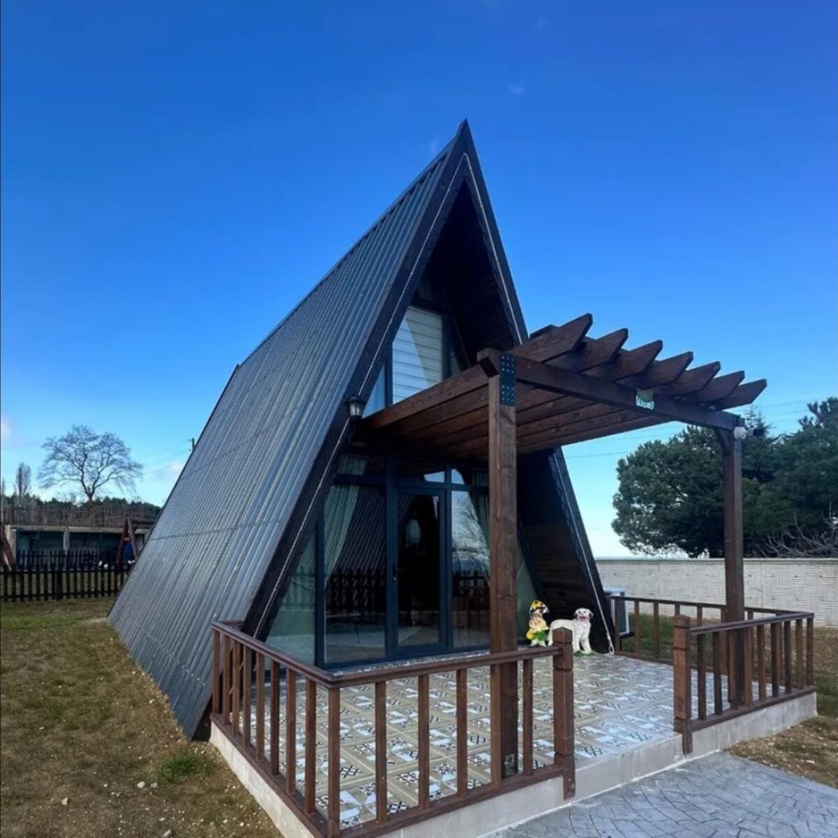 Ser Ecology Suits Bungalow