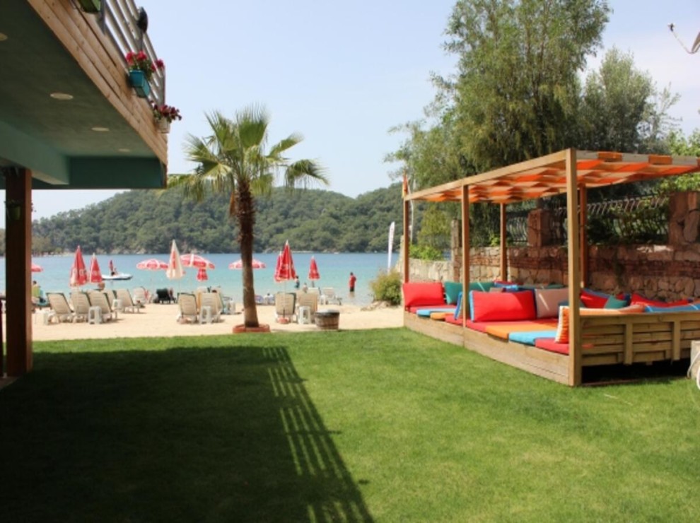 Billys Beach Osman Çavuş Bungalows